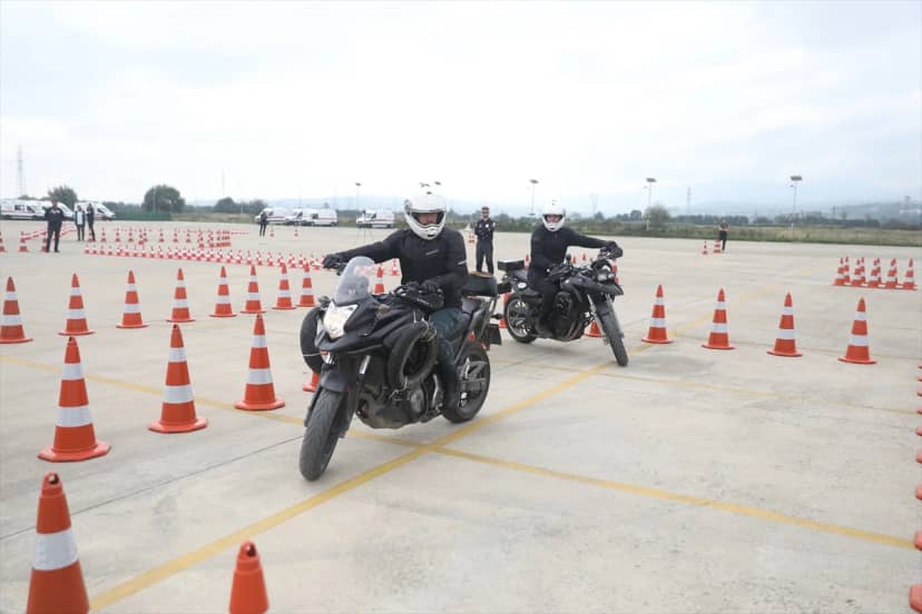 Samsun'da 6 ilden 16 motorize sağlık personeline sürüş güvenliği eğitimi verildi