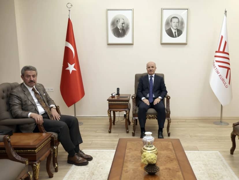 Şırnak Milletvekili Tatar, tıp fakültesi ve 500 yataklı hastane için Özvar'la görüştü