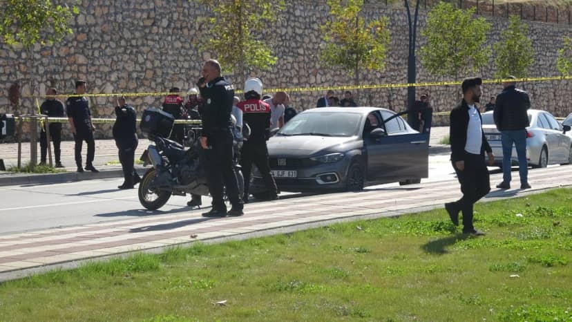 61 yaşındaki eşini bıçaklayarak öldürdü! Kaçışı ölümle bitti
