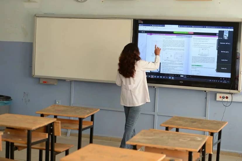 Dünya çare arıyor! Açığı başka mesleklerle kapatıyorlar: Öğretmen krizine yetersiz çözüm