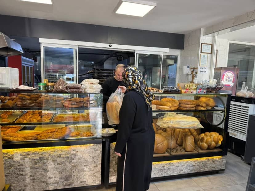 Ekmek 10 TL'ye düştü! Fırıncıların rekabeti vatandaşa yaradı