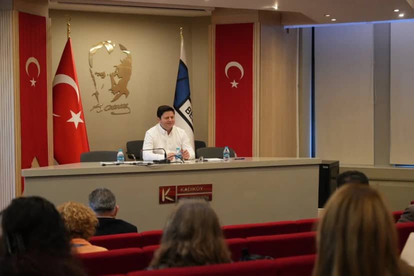 İstanbul’da Yeni Parti’nin ilk belediyesi Kadıköy oldu: Mesut Kösedağı kararını duyurdu