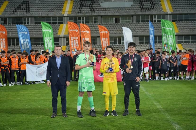 Junior World Cup2