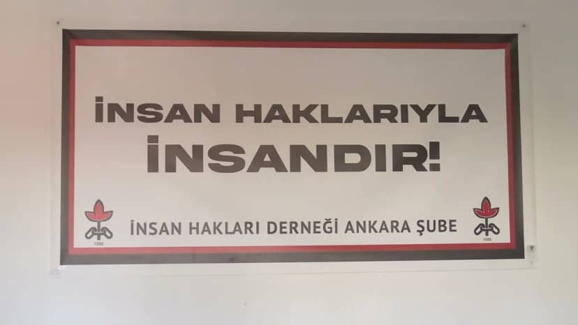Kaos GL avukatları, iddianamesiz tutukluluğa karşı serbest bırakılma çağrısı yaptı