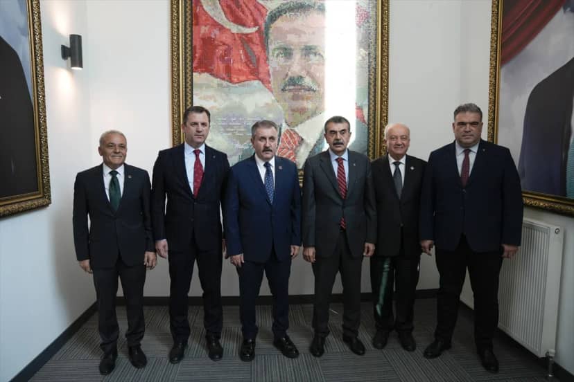 Milli Eğitim Bakanı Tekin, BBP Genel Başkanı Destici'yi ziyaret etti