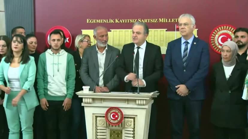 Smart Solar işçileri TBMM'de Aliağa'daki 85 işçinin işe iadesini istedi