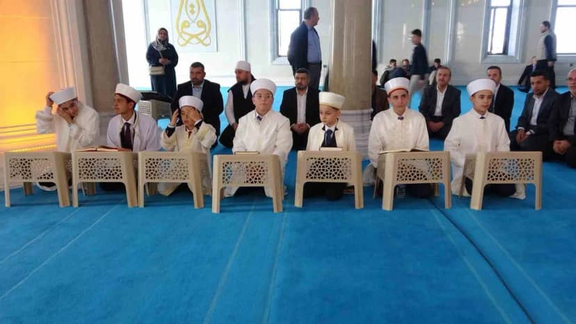 Trabzon'da Kur'an-ı Kerim okuma Türkiye finalinde 7 bölgeden gelen öğrenciler yarıştı