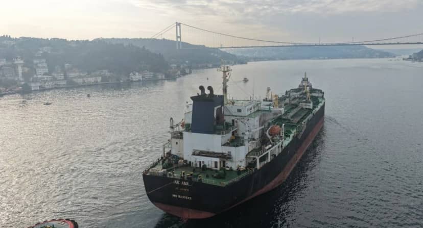 Dron saldırısıyla vurulmuştu! AK ANA tankeri için İstanbul Boğazı trafiğe kapatıldı