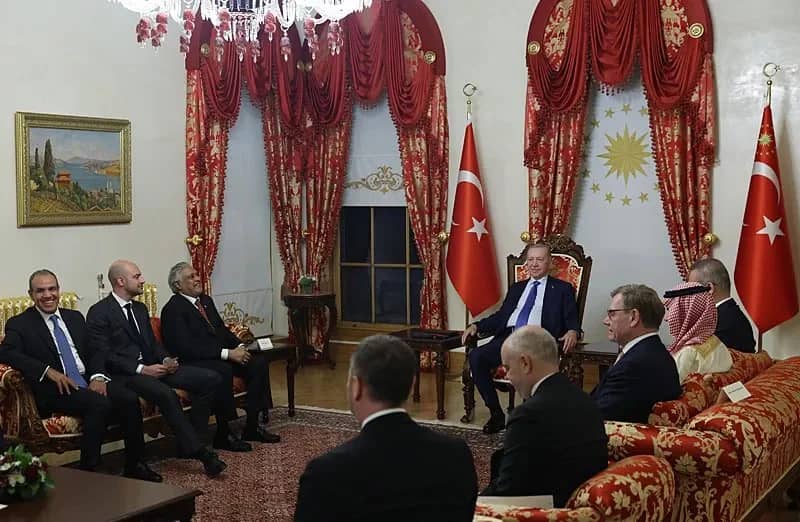 İstanbul'da kritik toplantı! Cumhurbaşkanı Erdoğan, 8 dışişleri bakanını kabul etti