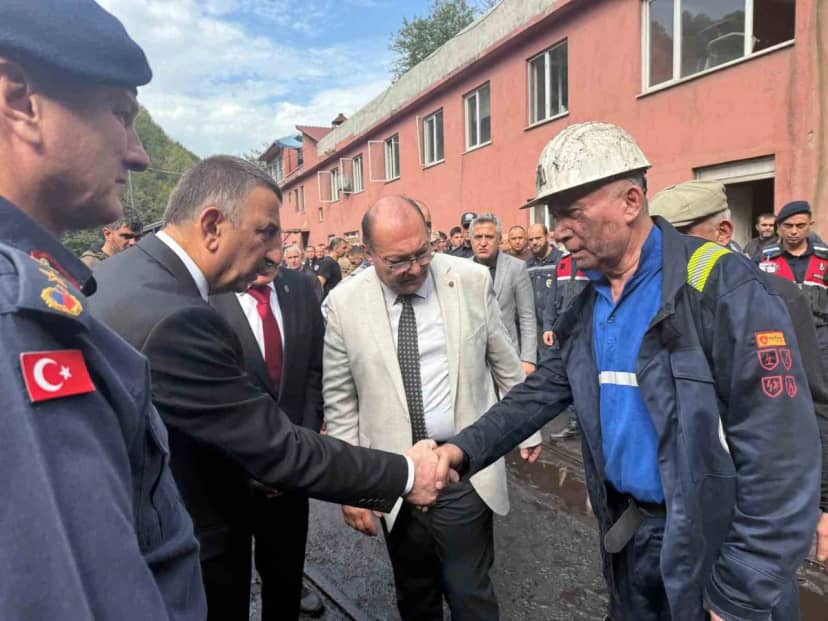 Zonguldak Valisi Hacıbektaşoğlu 3 ölü 5 yaralı maden kazası bölgesinde inceleme yaptı