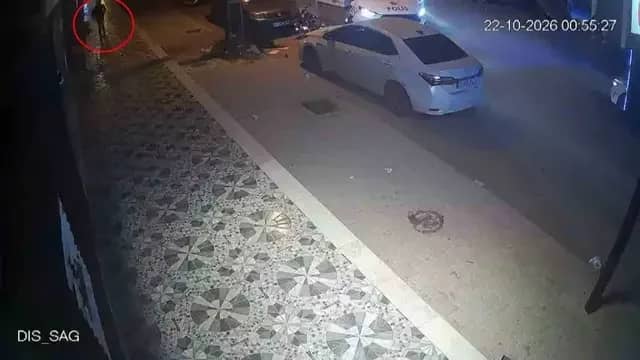 Çalıntı motosikletle polisten kaçan şahıs, metrelerce havaya uçtuktan sonra yaya olarak kaçışını sürdürdü 2