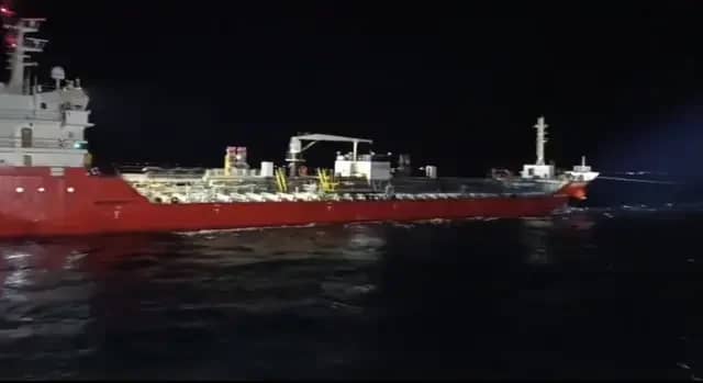 Çanakkale Boğazı’nda kimyasal tanker makine arızası yaptı 5