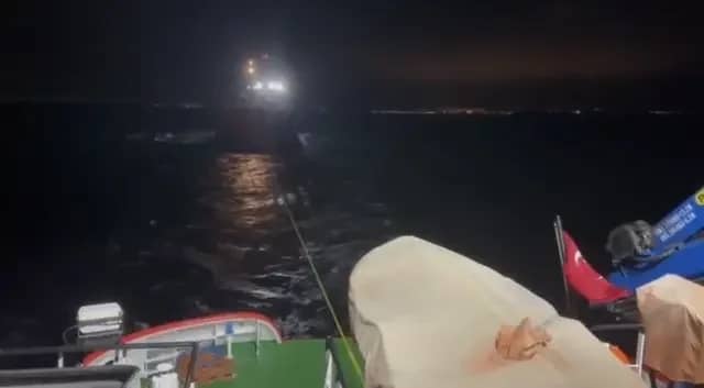Çanakkale Boğazı’nda kimyasal tanker makine arızası yaptı 6