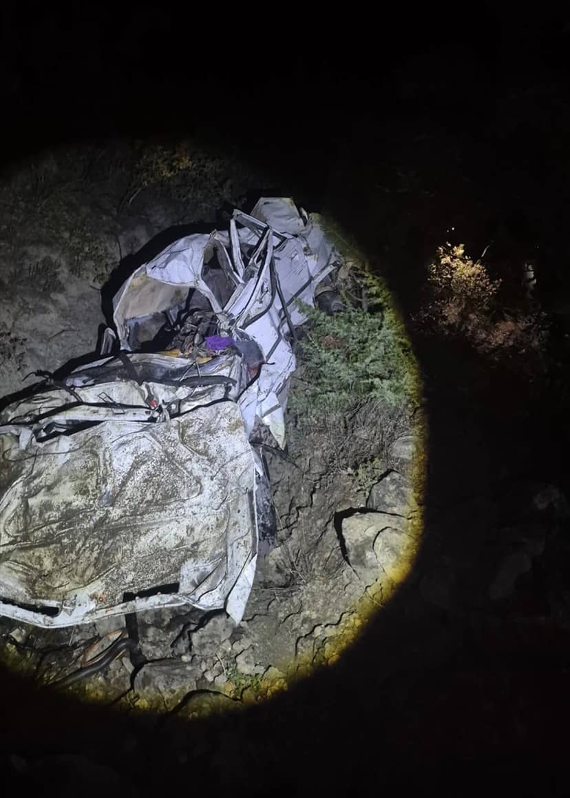 Çankırı Bayramören'de otomobil uçuruma yuvarlandı, 4 kişi öldü, 1 kişi yaralandı