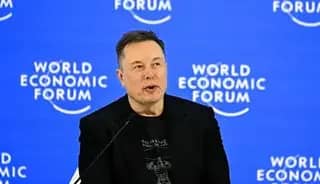 Elon Musk, Ukrayna ordusunu Starlink'in şartlarını ihlal etmekle suçladı