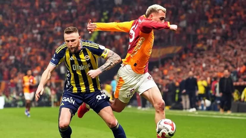 Galatasaray-Fenerbahçe derbisinde sürpriz plan! İsmail Kartal ın Osimhen hamlesi 5