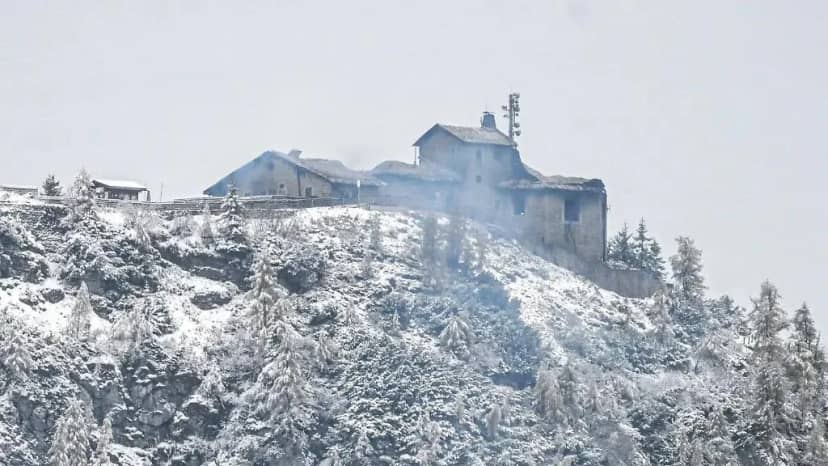 Hitler'in gizemli sığınağında yangın! 200 kişi seferber oldu