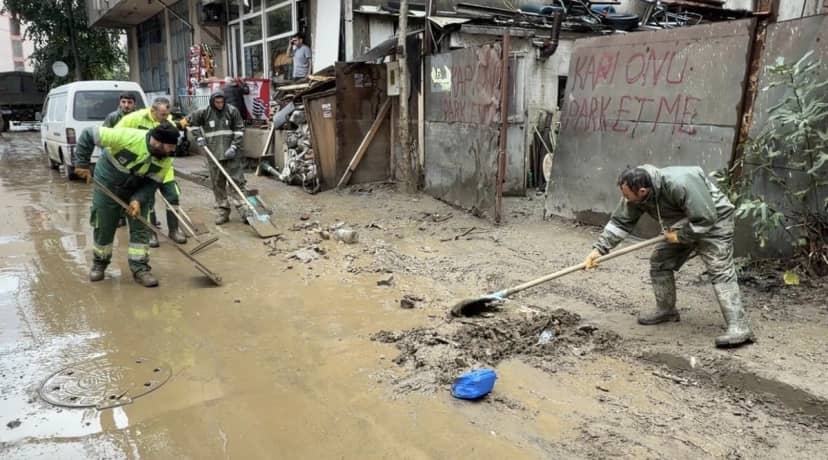 Sel suları çekildi ama tehlike bitmedi! Günler sonra ortaya çıkabilir