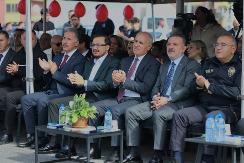 Sincan'da bir günde 3 bin 774 ünite kan toplanarak Türkiye rekoru kırıldı