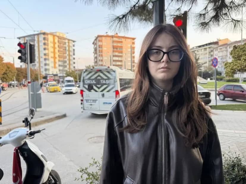 Yolda yürürken saldırıya uğrayan üniversite öğrencisi, dehşet anlarını anlattı 1