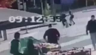Yolda yürürken saldırıya uğrayan üniversite öğrencisi, dehşet anlarını anlattı