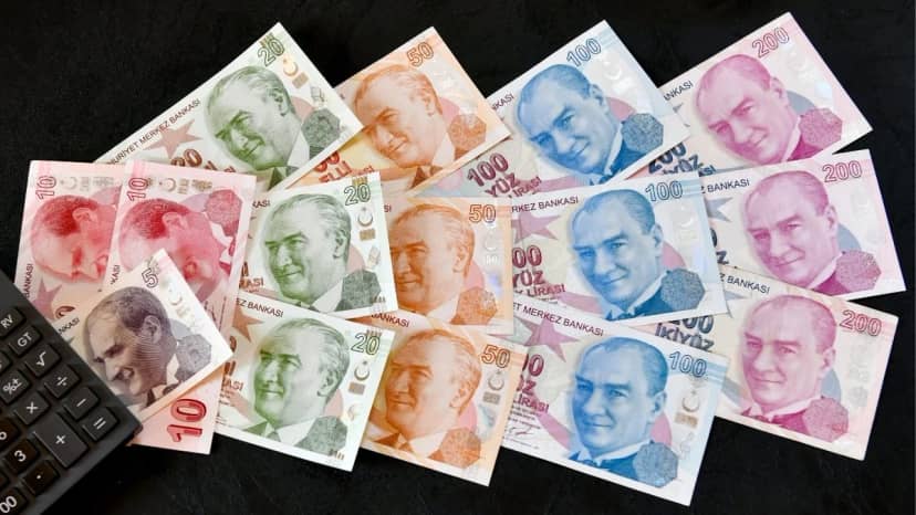 "2026 manipülasyon yılı" diyen İslam Memiş, '2027' senaryosunu anlattı