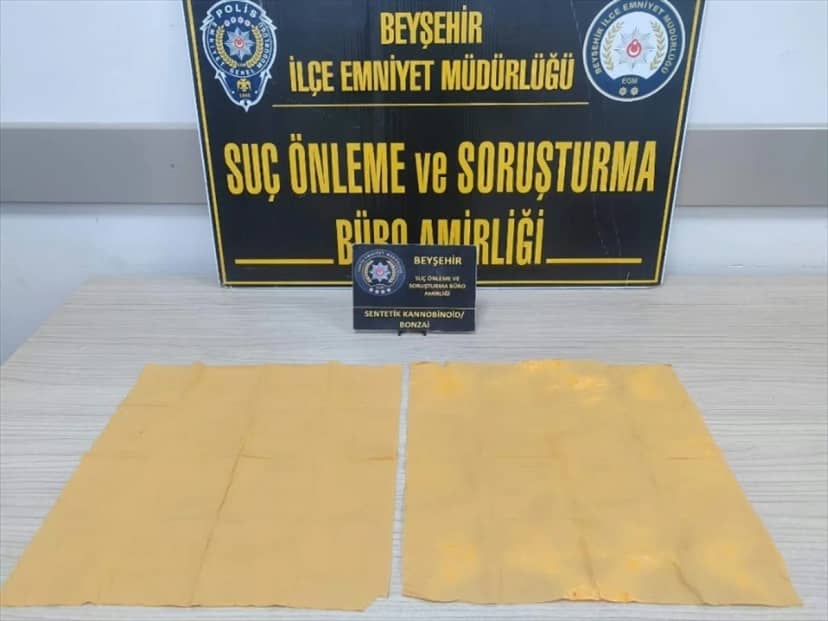 Beyşehir'de uyuşturucu emdirilmiş 3 bin 200 peçete bulundu, 3 şüpheli tutuklandı
