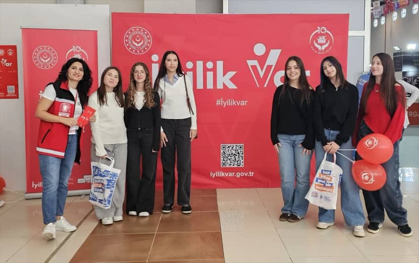 İyilik Var Milli Gönüllülük Platformu Samsun Kitap Fuarı'nda tanıtılıyor