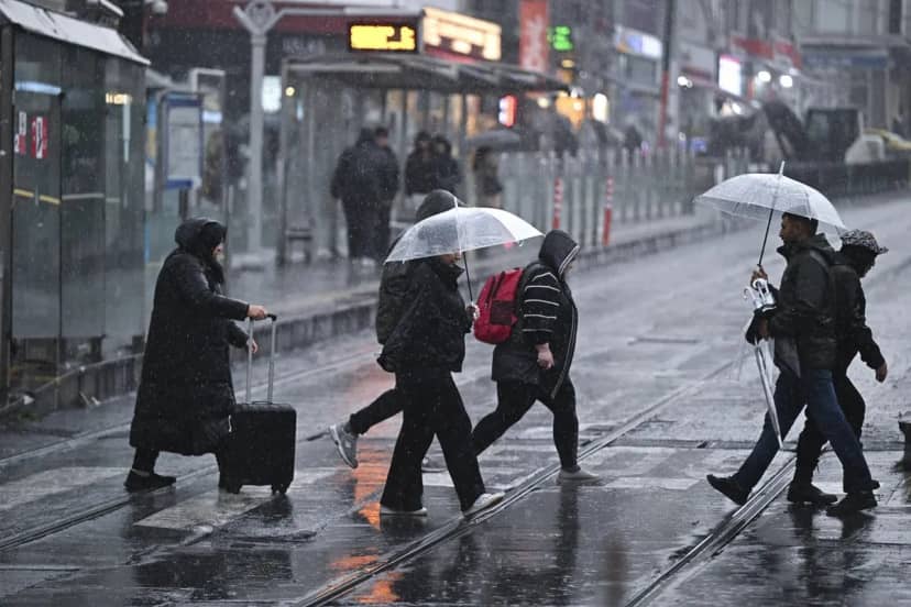 Kuvvetli sağanak kapıda! Bu iller için meteorolojiden kritik uyarı