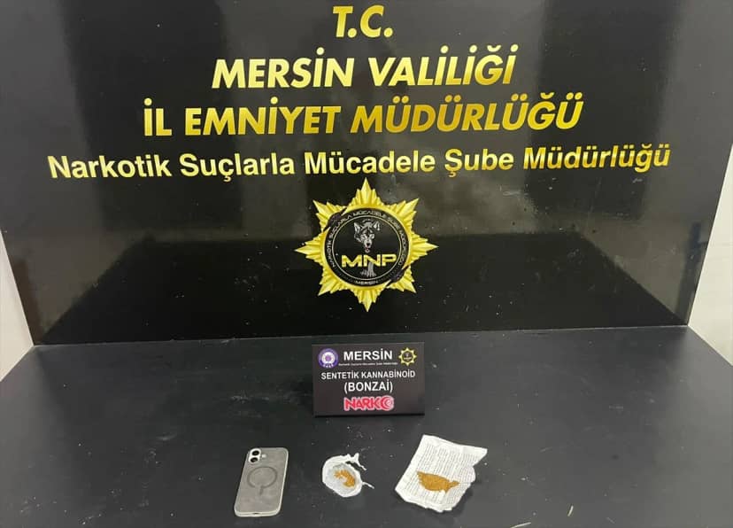 Mersin'de uyuşturucu operasyonunda gözaltına alınan 5 şüpheliden 3'ü tutuklandı