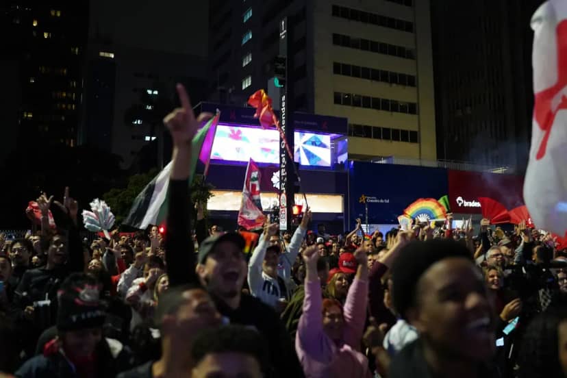 Tarihi zafer! Brezilya da seçimi Lula da Silva kazandı: Bolsonaro dan itiraz 5