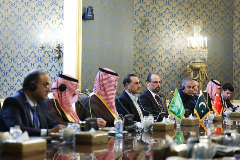 Türkiye, Suudi Arabistan, Pakistan ve İran Tahran'da güvenlik için toplandı