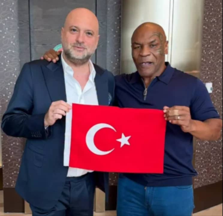 Tuzlu Kahve dünya starını ağırlamaya hazırlanıyor! Sürpriz isim için nefesler tutuldu