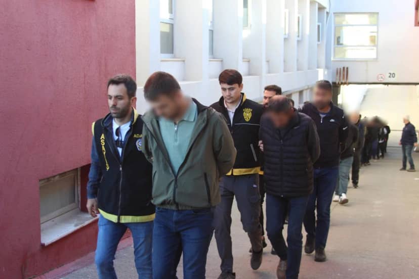 77 kurgu kaza, kiralık sürücü, anlaşmalı eksperler! 25 milyonluk vurgun yapan sigorta şebekesinin yöntemleri deşifre oldu