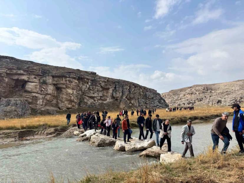 Ağrı Diyadin'de 4. kanyon yürüyüşüne 5 bini aşkın kişi katıldı