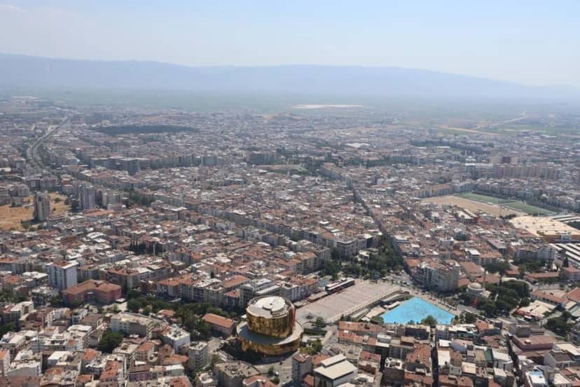 Aydın'da yükseköğretim mezunlarının beyin göçü oranı 2025'te yüzde 2 oldu