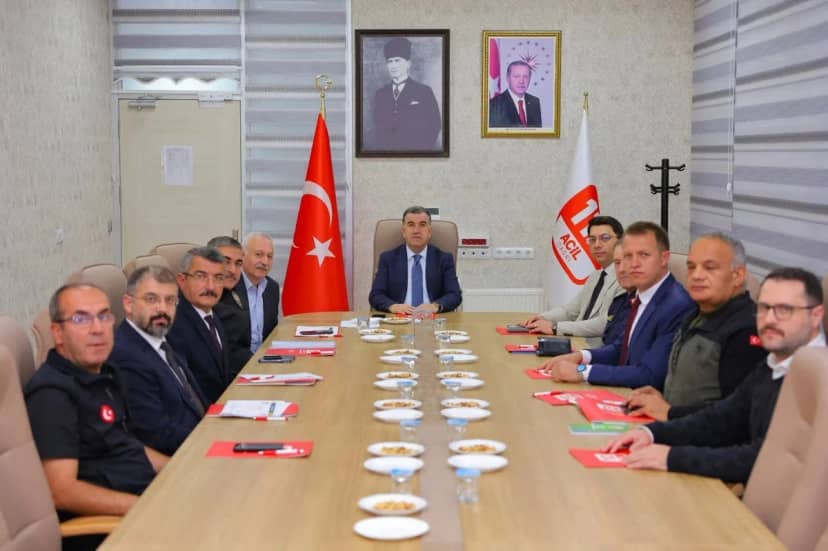 Bayburt Valisi Eldivan başkanlığında 112 Acil Çağrı toplantısı yapıldı
