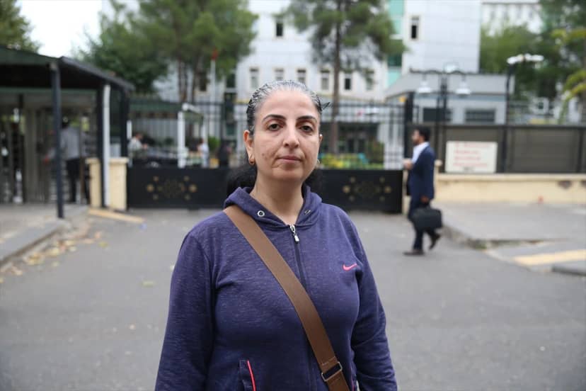 Diyarbakır'da 70 yaşındaki kadından 1 kilo 200 gram altın alan 3 zanlı tutuklandı