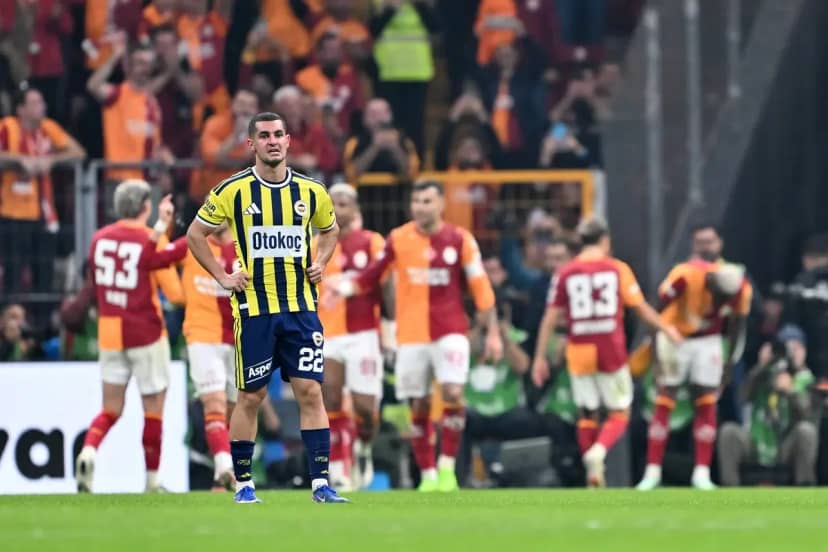 Galatasaray derbisi sonrası Fenerbahçe yi yerden yere vurdu! "Zavallı bir görüntü" 2