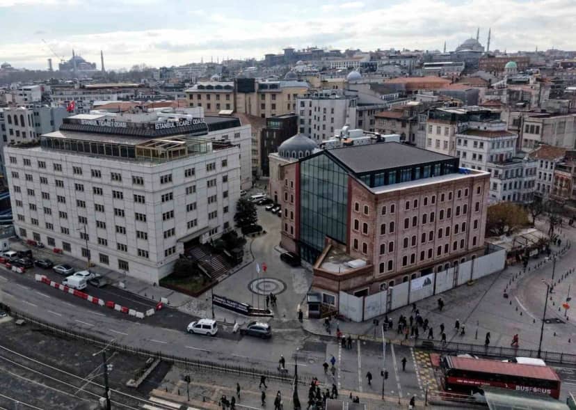 İTO'nun 22. Dönem seçimlerinde 620 üyeyi belirleyecek oy verme işlemi bugün başladı