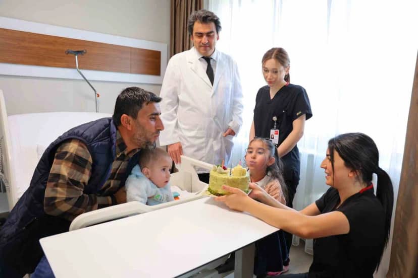 Kahramanmaraş Afşin'de kalbi duran 2 yaşındaki çocuk 1,5 ay sonra taburcu edildi