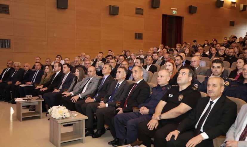 Karabük'te okul güvenliği toplantısı işbirliği protokolü kapsamında yapıldı