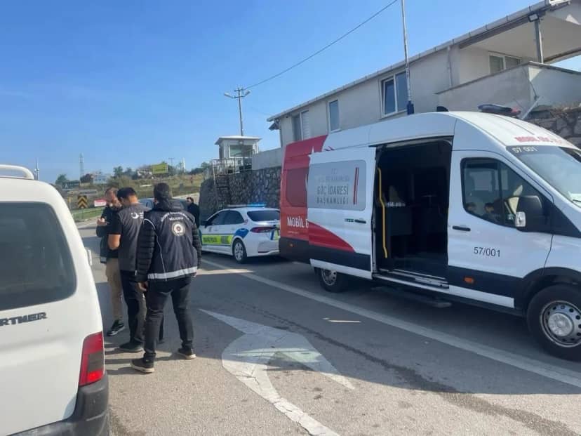 Sinop İl Emniyet Müdürlüğü düzensiz göç uygulamasında 491 kişiyi sorguladı