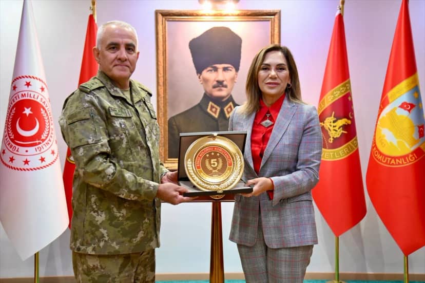 Tekirdağ Büyükşehir Belediye Başkanı Yüceer, Tümgeneral Ala'yı ziyaret etti