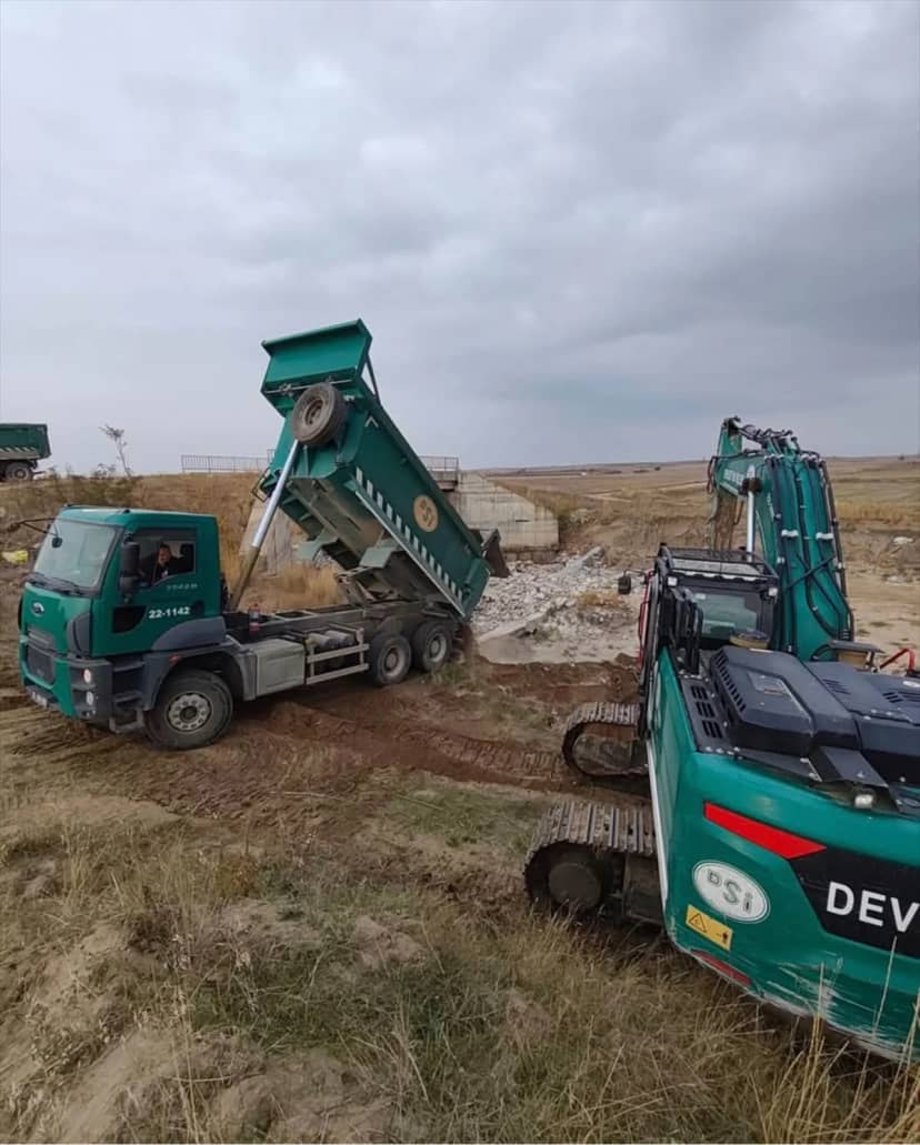 DSİ, Kırcasalih'te aşınan Tahal ve Ova köprülerinin temellerini güçlendiriyor