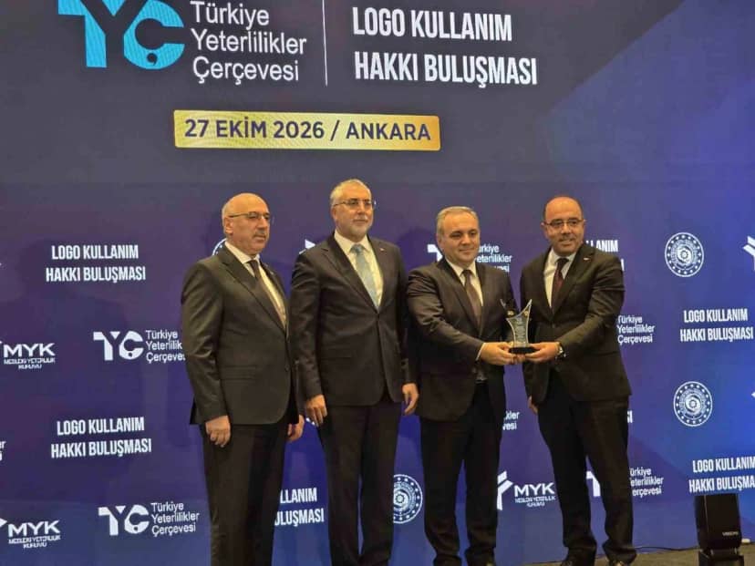 ERÜ TYÇ logo hakkı alarak Türkiye'de ilk 20 üniversite arasına girdi