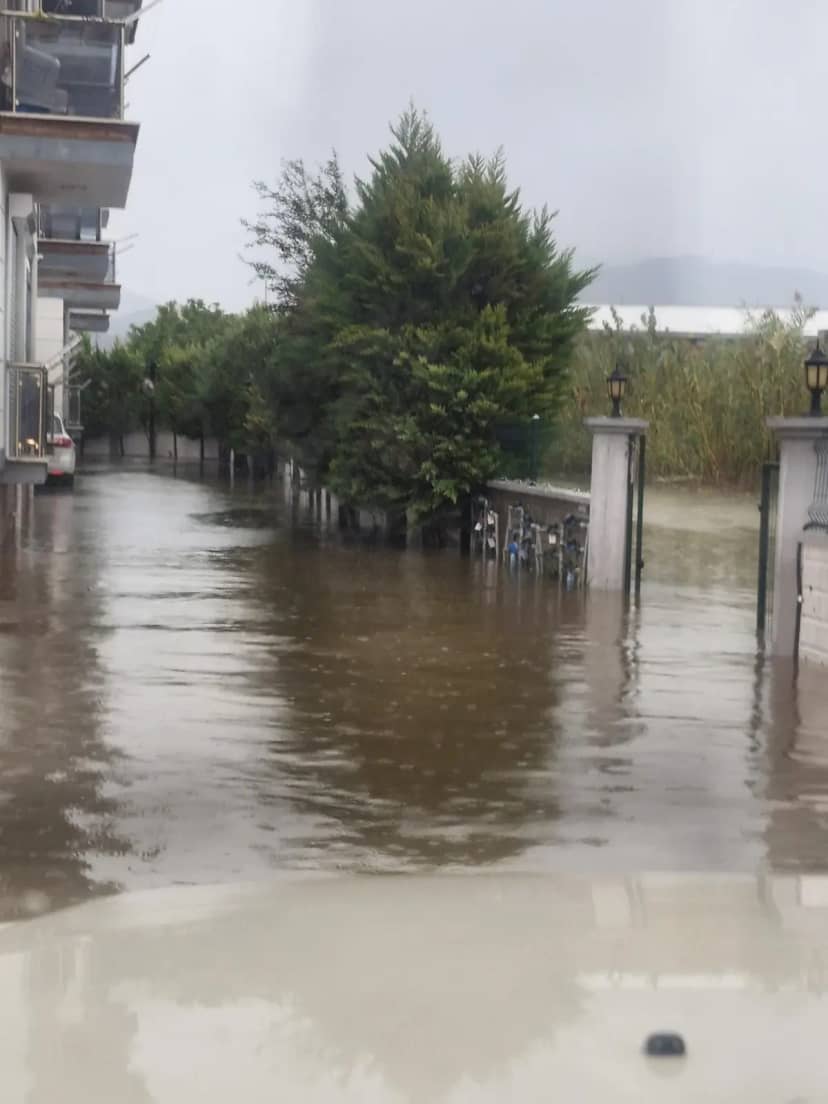 Muğla da sağanak yağış hayatı felç etti! Tersakan çayı taştı 8