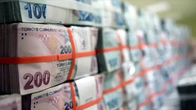 Refah payı ve seyyanen zam gündemde: Emekli maaşına 'köklü' çözüm