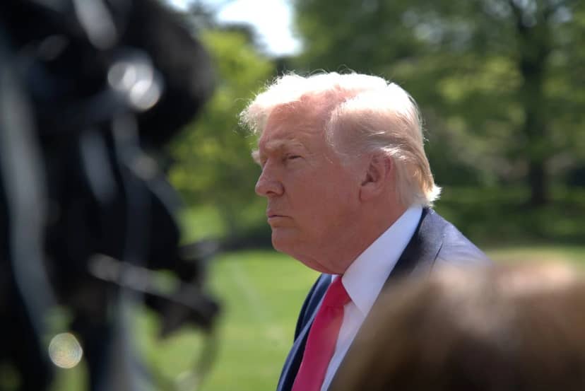 Trump, petrol ve doğalgaz kaynaklı metan emisyonu kurallarını geri çekmeyi planlıyor