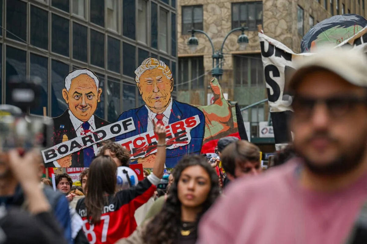 Netanyahu BM Genel Kurulu için geldiği New York’ta binlerce kişi tarafından protesto edildi — 3. fotoğraf